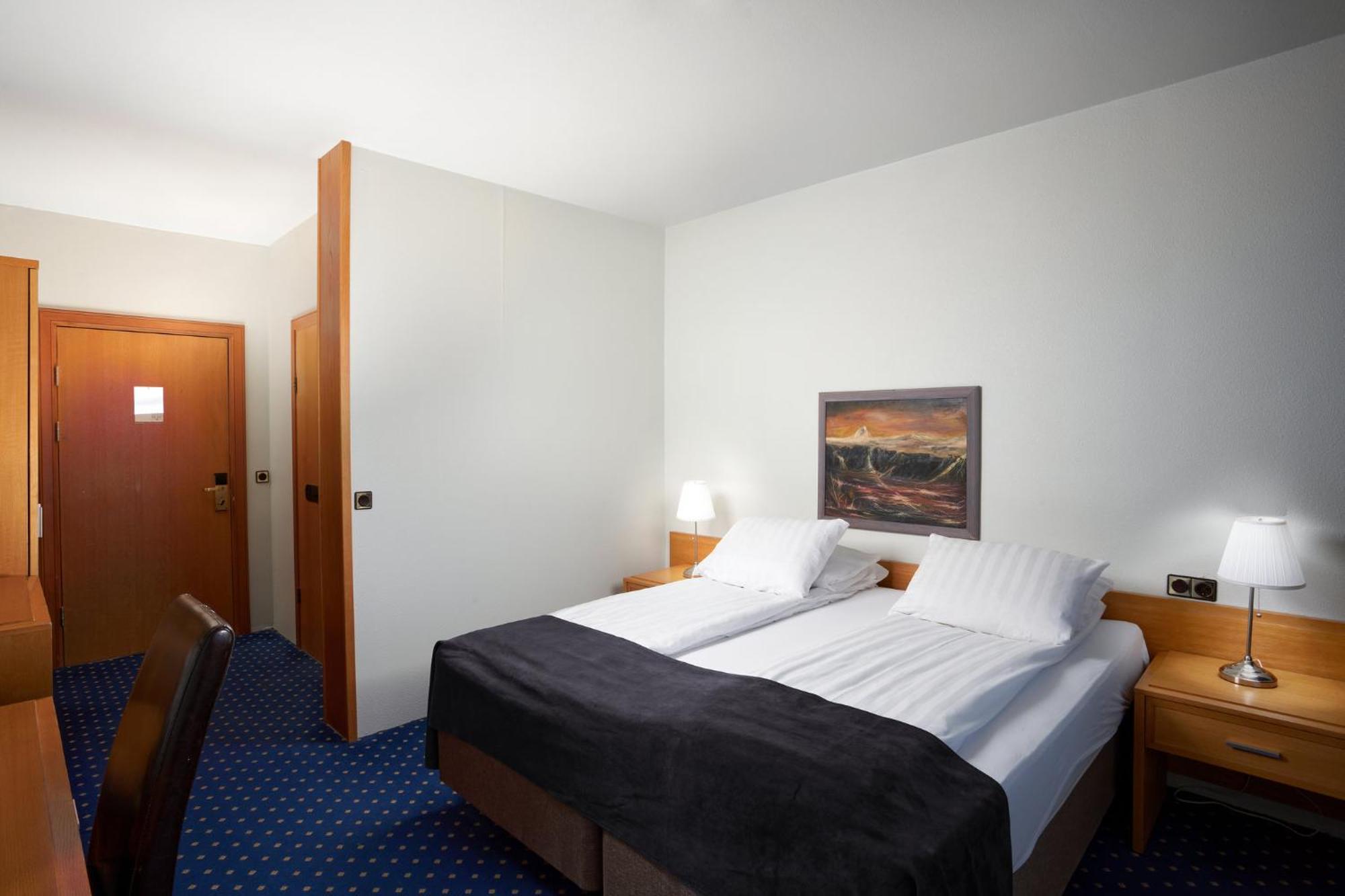 Hotel Oerk Хверагерди Екстериор снимка